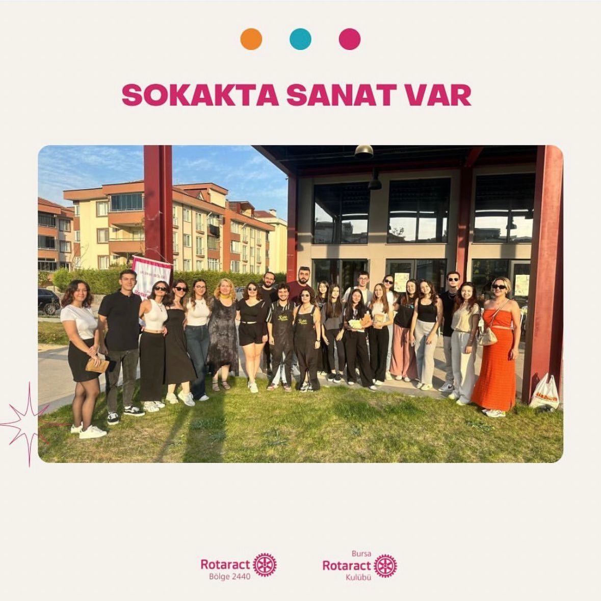 Sokakta Sanat Var